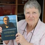 Lynley_Hood-Wikipedia